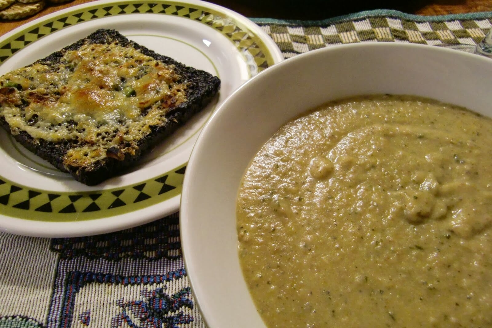 Soup Sunday: Turnip, Potato & Kale Soup with Cheesy Garlic Bread